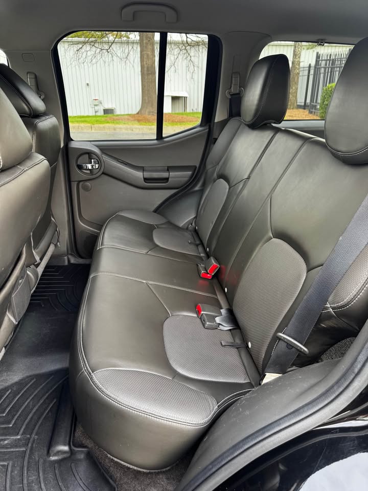 2015 Nissan Xterra PRO-4X photo 11