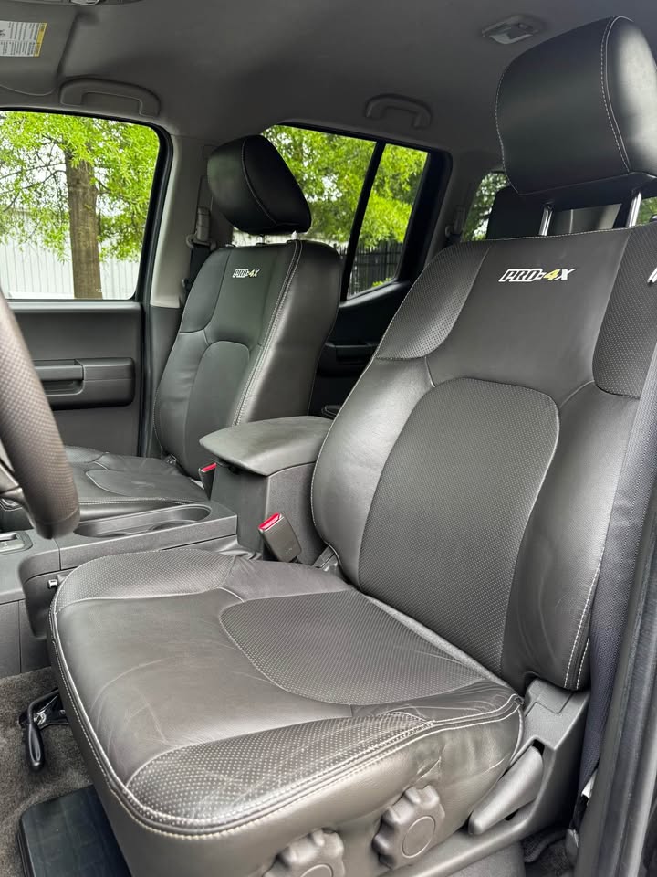 2013 Nissan Xterra PRO-4X photo 10