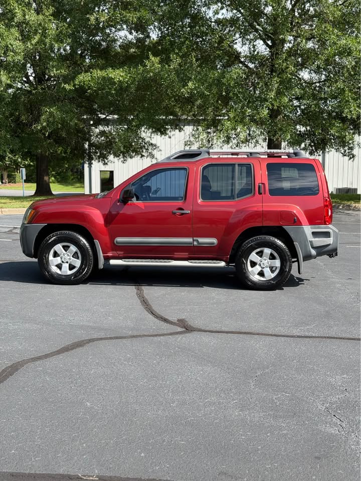2013 Nissan Xterra S 4x4 photo 4