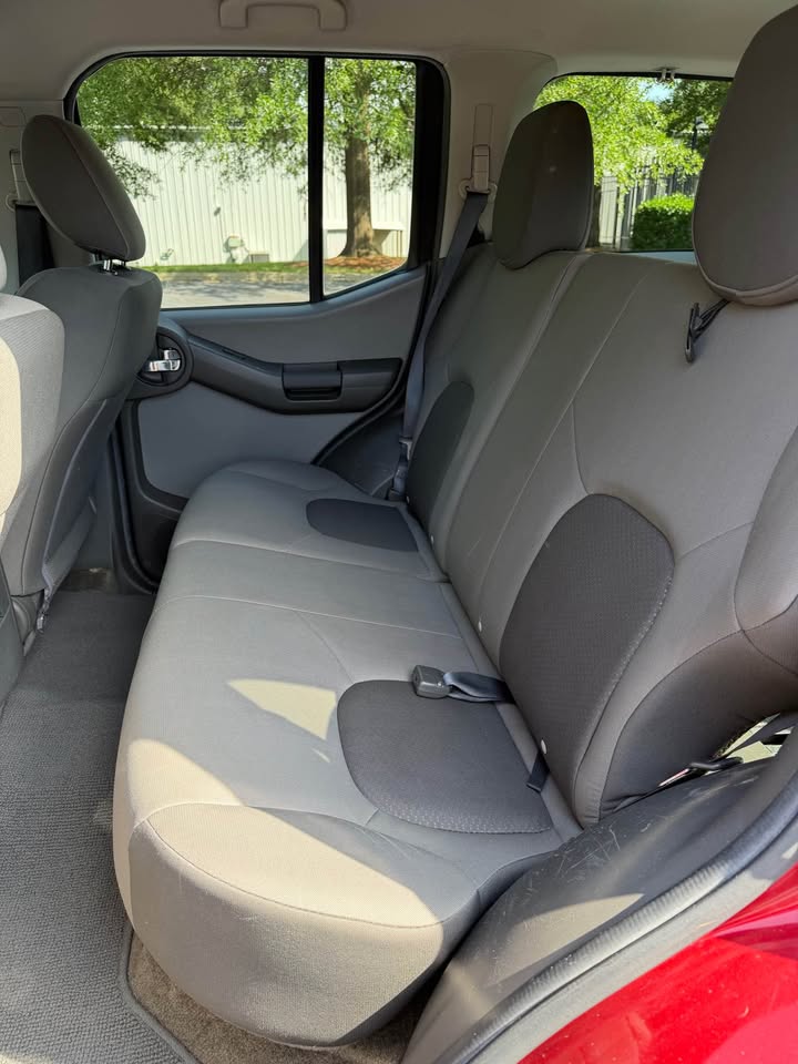 2013 Nissan Xterra S 4x4 photo 11