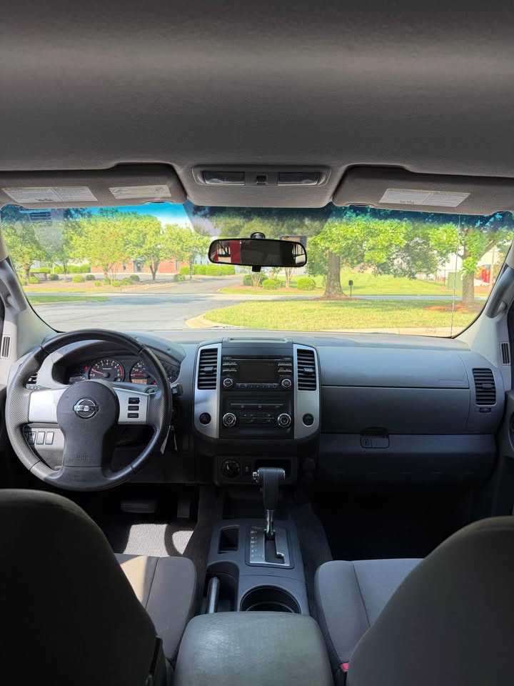 2013 Nissan Xterra S 4x4 photo 13