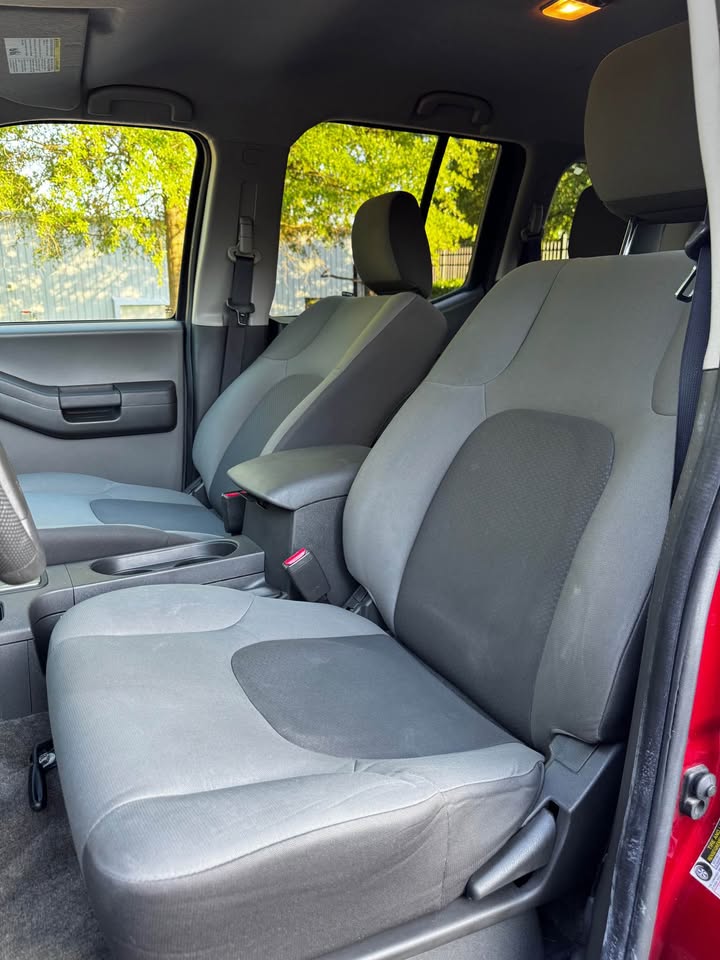 2012 Nissan Xterra X Sport Utility 4D photo 10