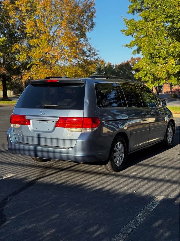 2010 Honda Odyssey photo 7