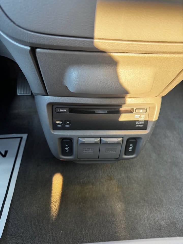 2010 Honda Odyssey photo 18