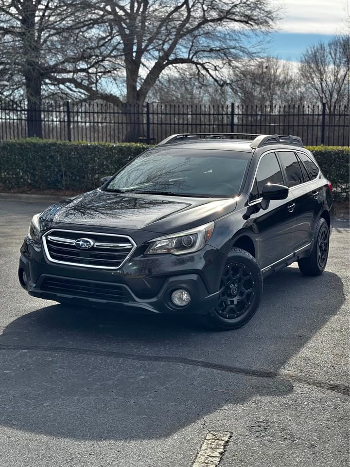 2018 Subaru Outback 2.5i Premium Wagon 4D