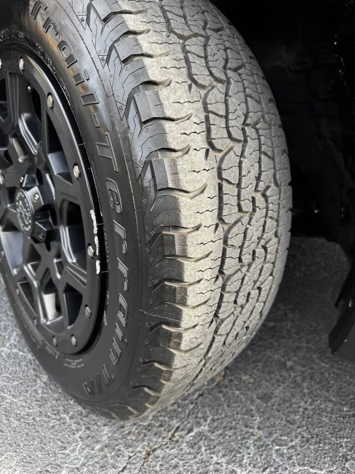 2018 Subaru Outback 2.5i Premium photo 18