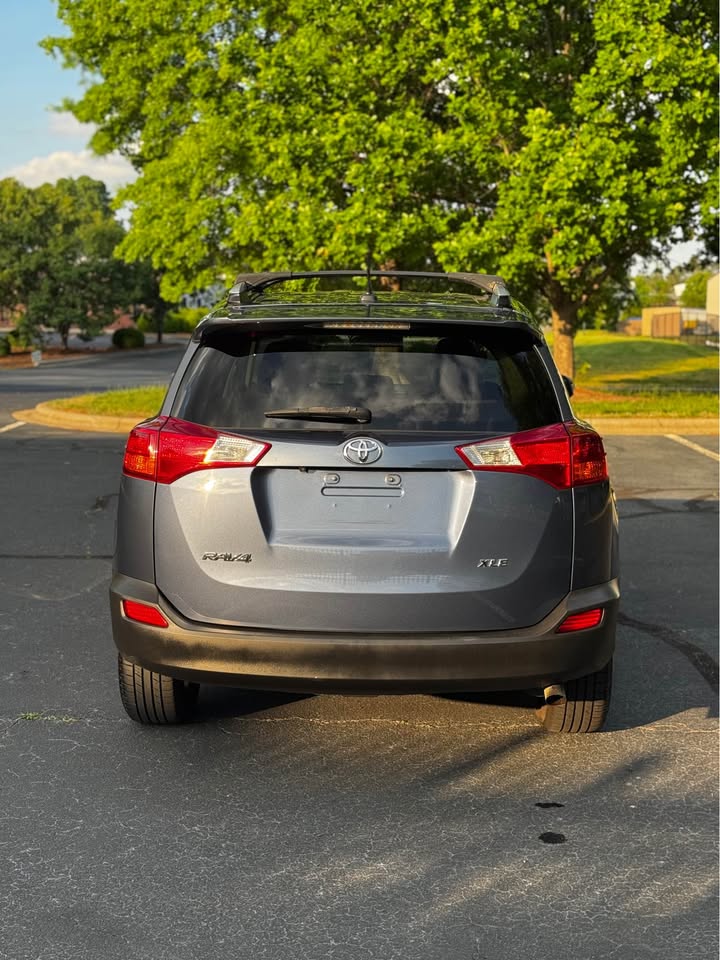 2013 Toyota RAV4 XLE - Engine