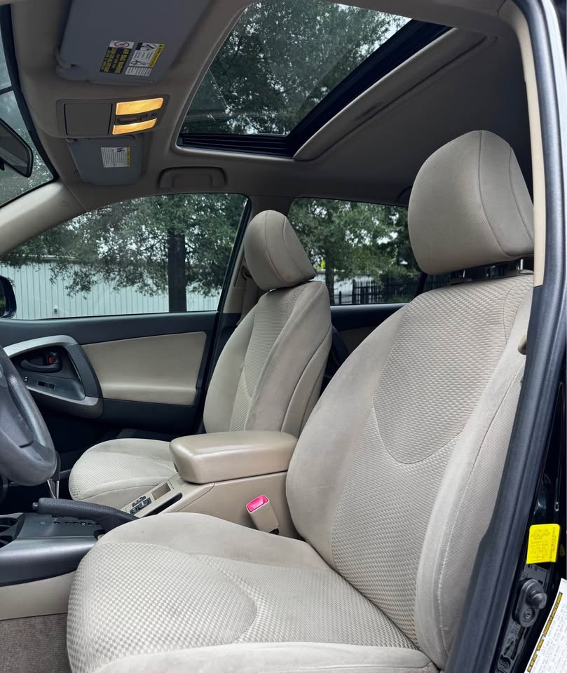 2012 Toyota RAV4