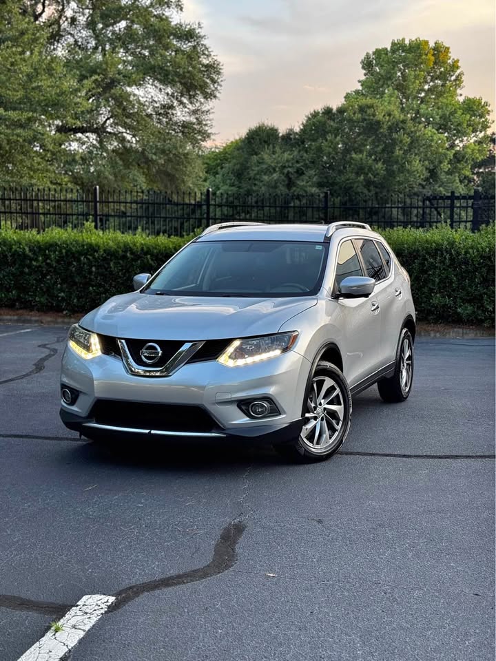 2014 Nissan Rogue SL Sport Utility 4D