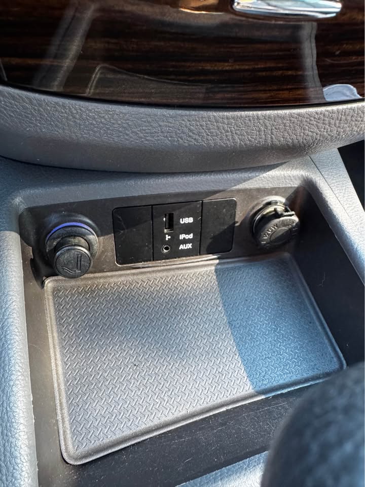 2010 Hyundai Santa Fe photo 15