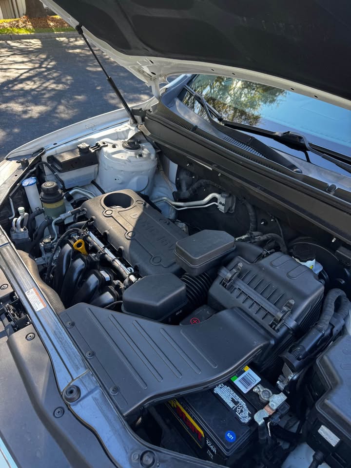 2010 Hyundai Santa Fe photo 17