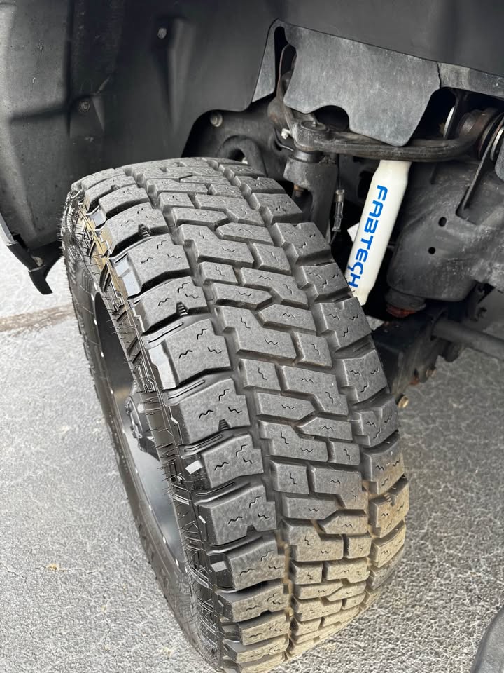 2011 Chevrolet Silverado 2500 HD Crew Cab photo 17