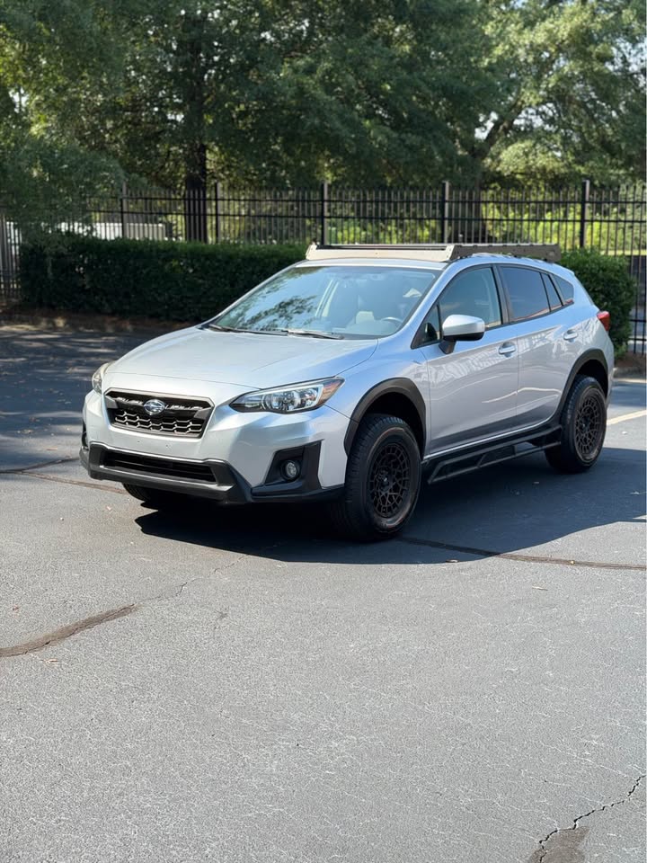 2019 Subaru Crosstrek 2.0i Premium photo 3