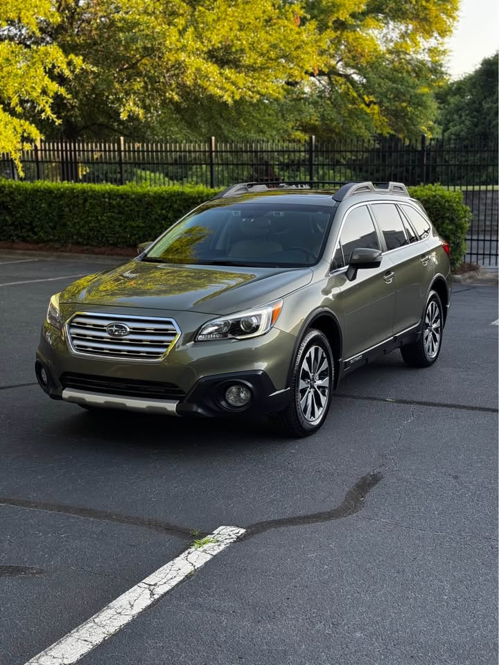 2016 Subaru Outback photo 3
