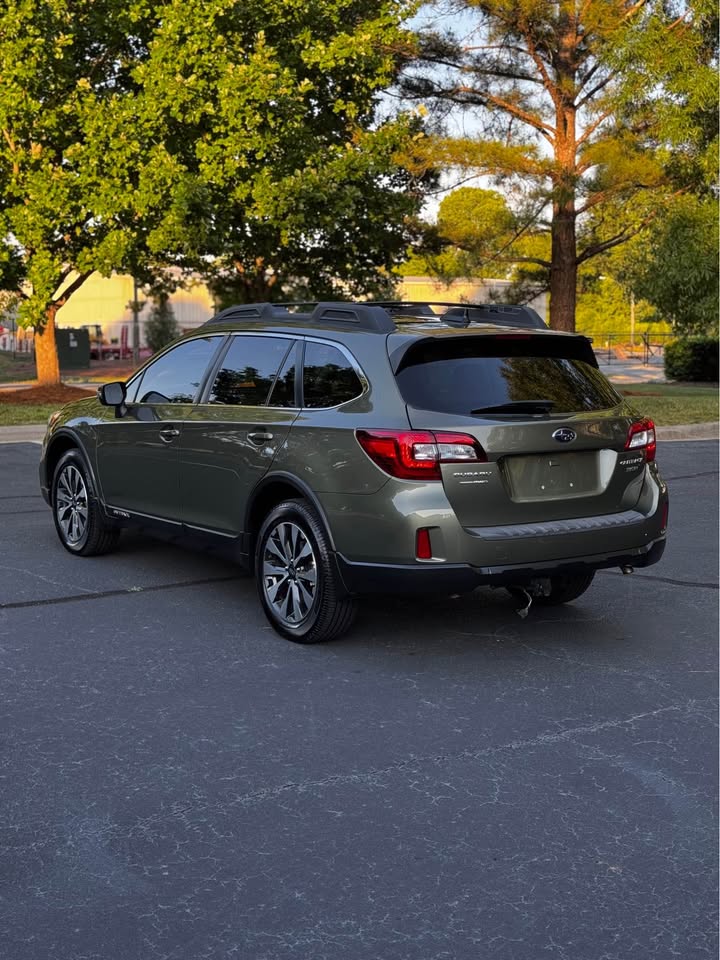 2016 Subaru Outback photo 5