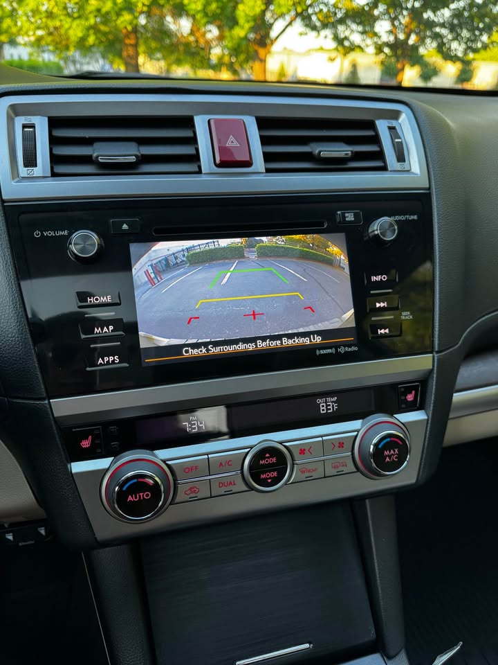 2016 Subaru Outback photo 15