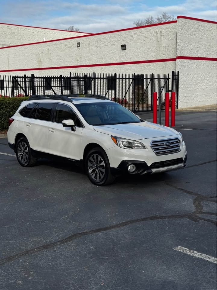 2017 Subaru Outback photo 9