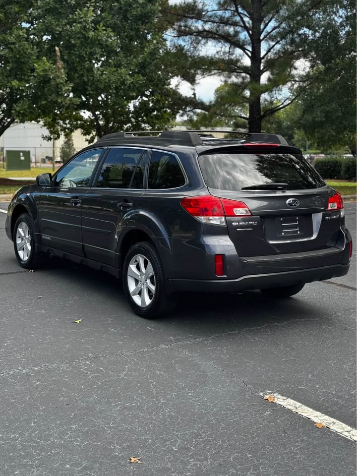 Car Image 7