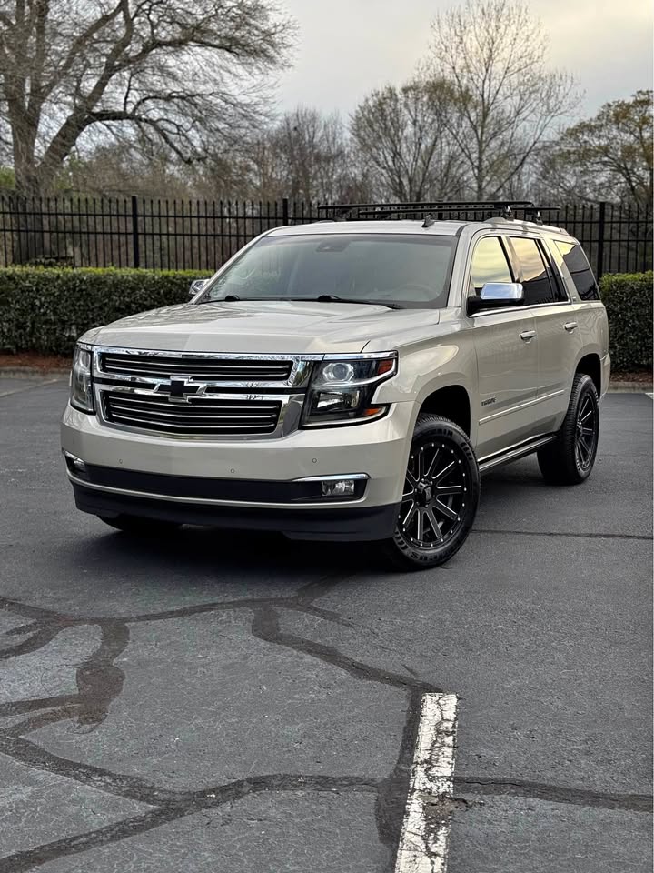 2015 Chevrolet Tahoe LTZ Sport Utility 4D