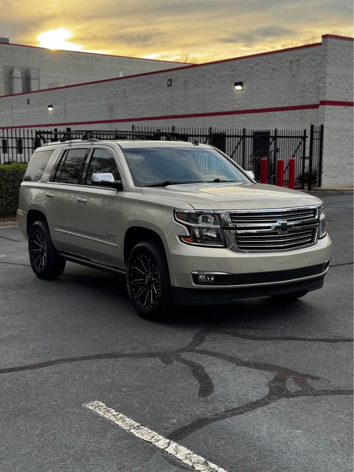 2015 Chevrolet Tahoe LTZ photo 9