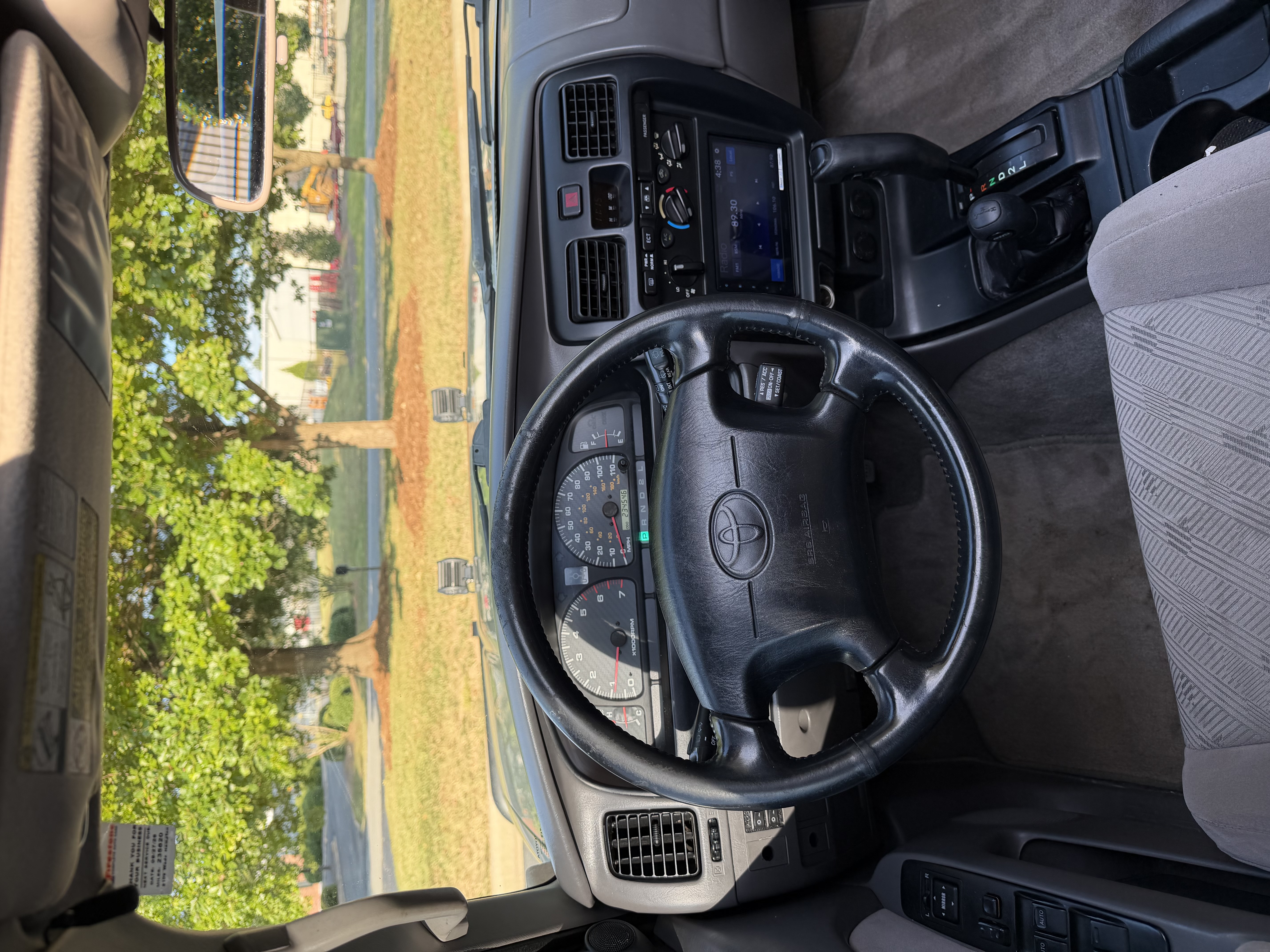 2001 Toyota 4Runner SR5 4x4 photo 13