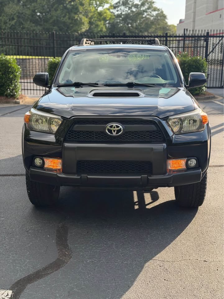 2010 Toyota 4Runner Trail photo 2