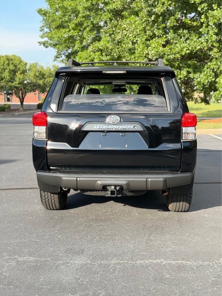 2010 Toyota 4Runner Trail photo 5