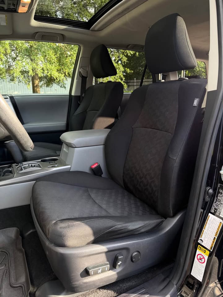 2010 Toyota 4Runner Trail photo 9