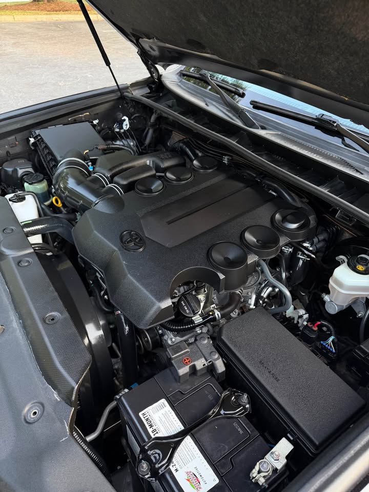 2020 Toyota 4Runner SR5 Premium photo 19