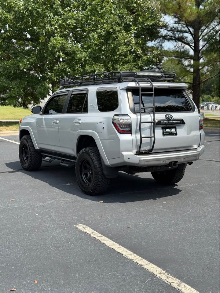 2021 Toyota 4Runner TRD Off-Road Premium photo 5