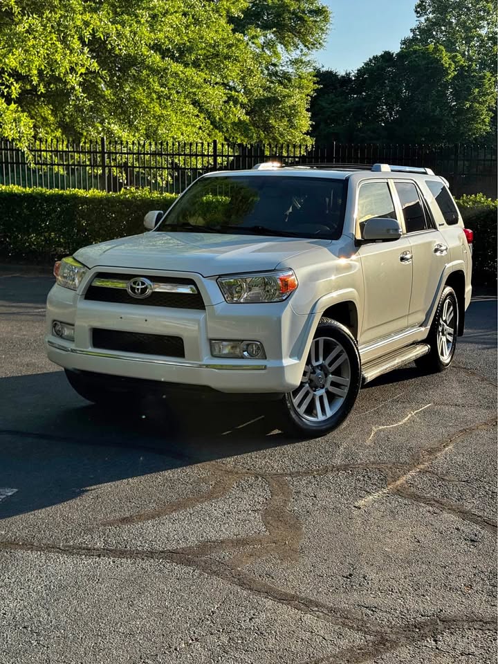 2013 Toyota 4Runner Limited Sport Utility 4D