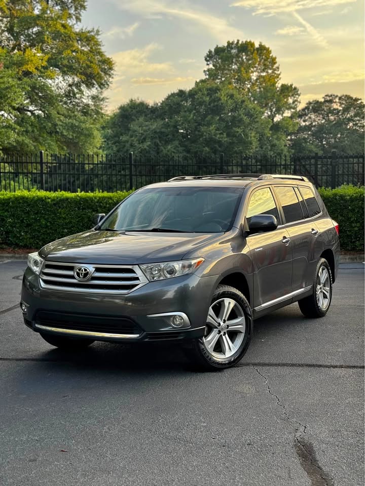 2013 Toyota Highlander Limited Sport Utility 4D