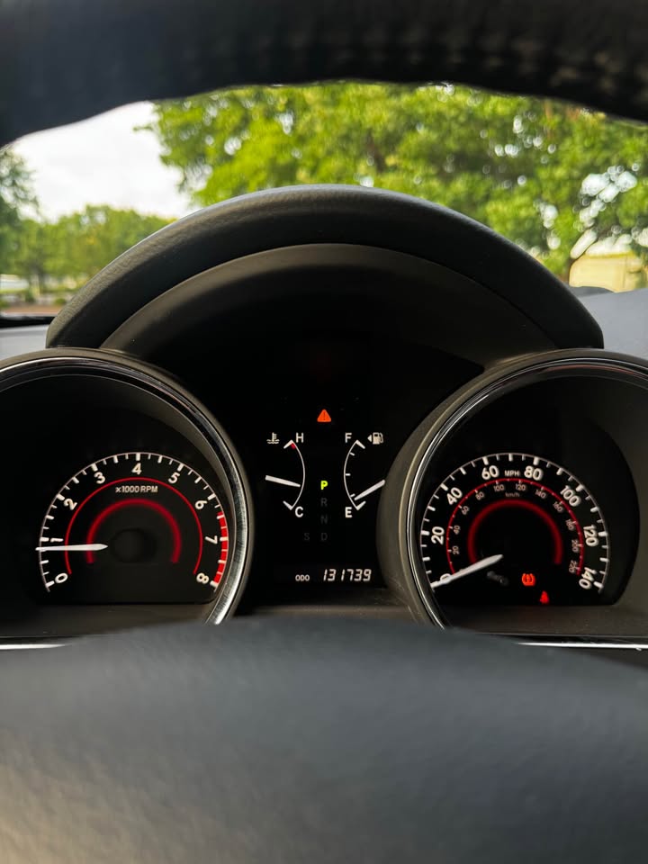 2013 Toyota Highlander Limited Sport Utility 4D photo 15