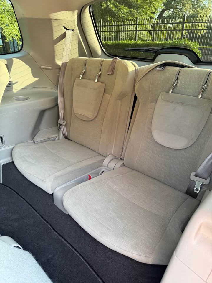2013 Toyota Highlander photo 12