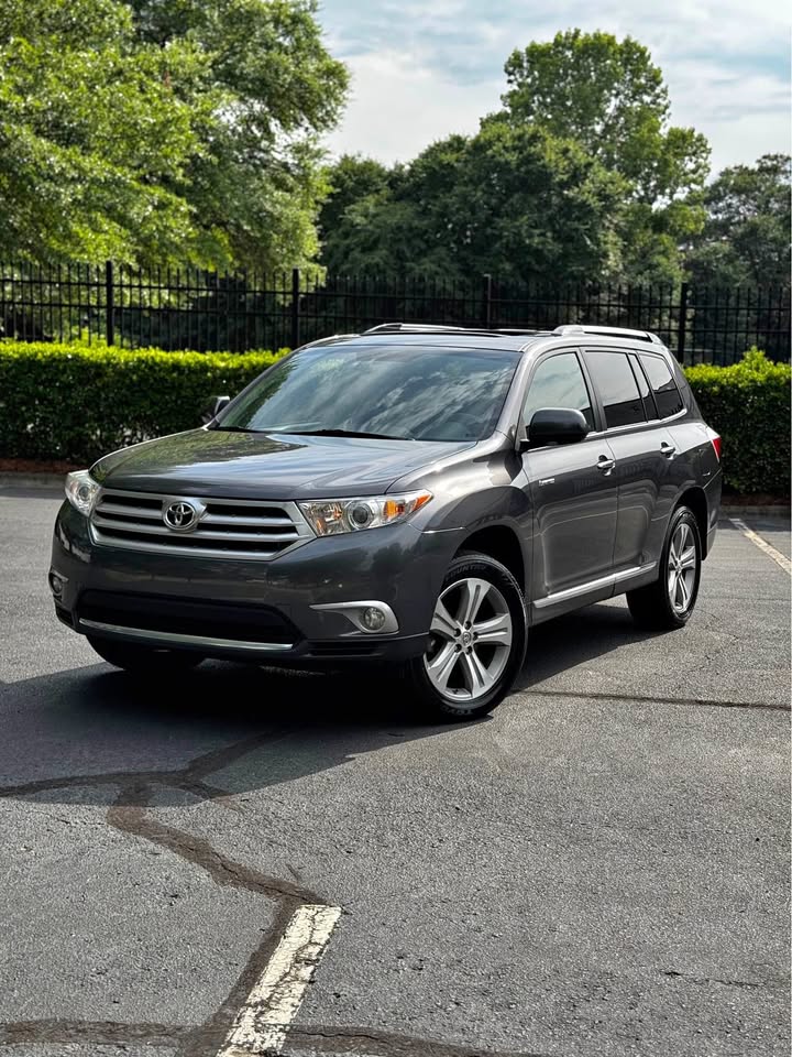 2012 Toyota Highlander Limited Sport Utility 4D