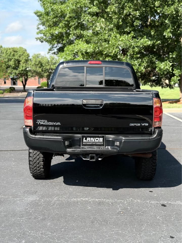 2014 Toyota Tacoma V6 4x4 Crew Cab photo 6
