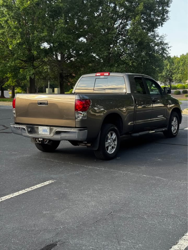 2008 Toyota Tundra SR5 4x4 photo 6