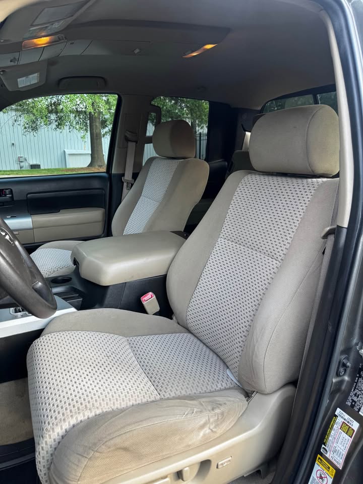 2008 Toyota Tundra SR5 4x4 photo 10