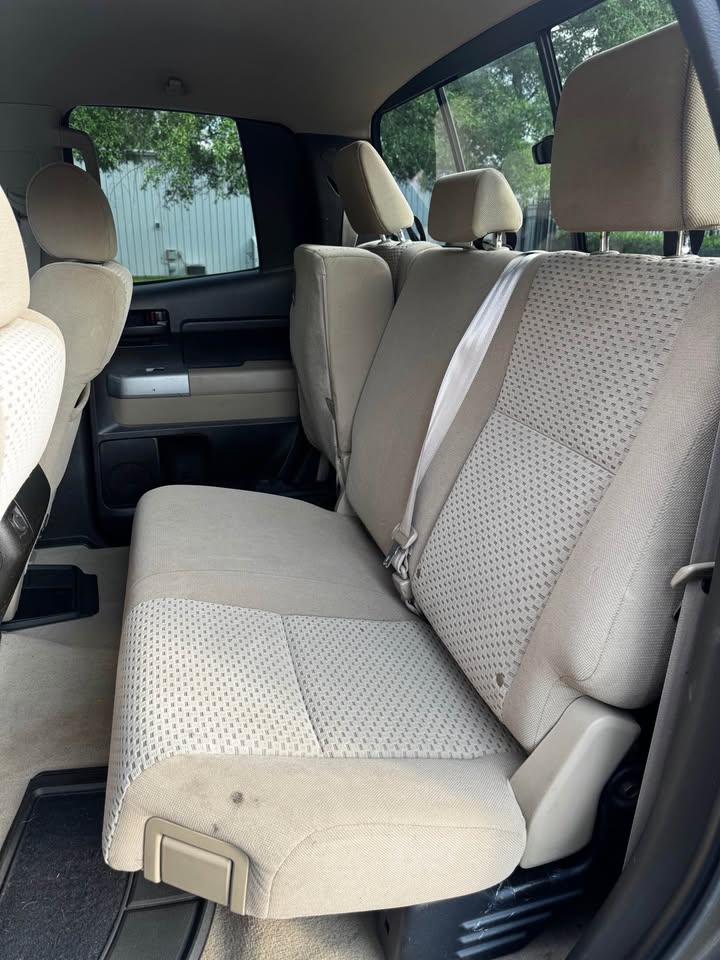 2008 Toyota Tundra SR5 4x4 photo 11