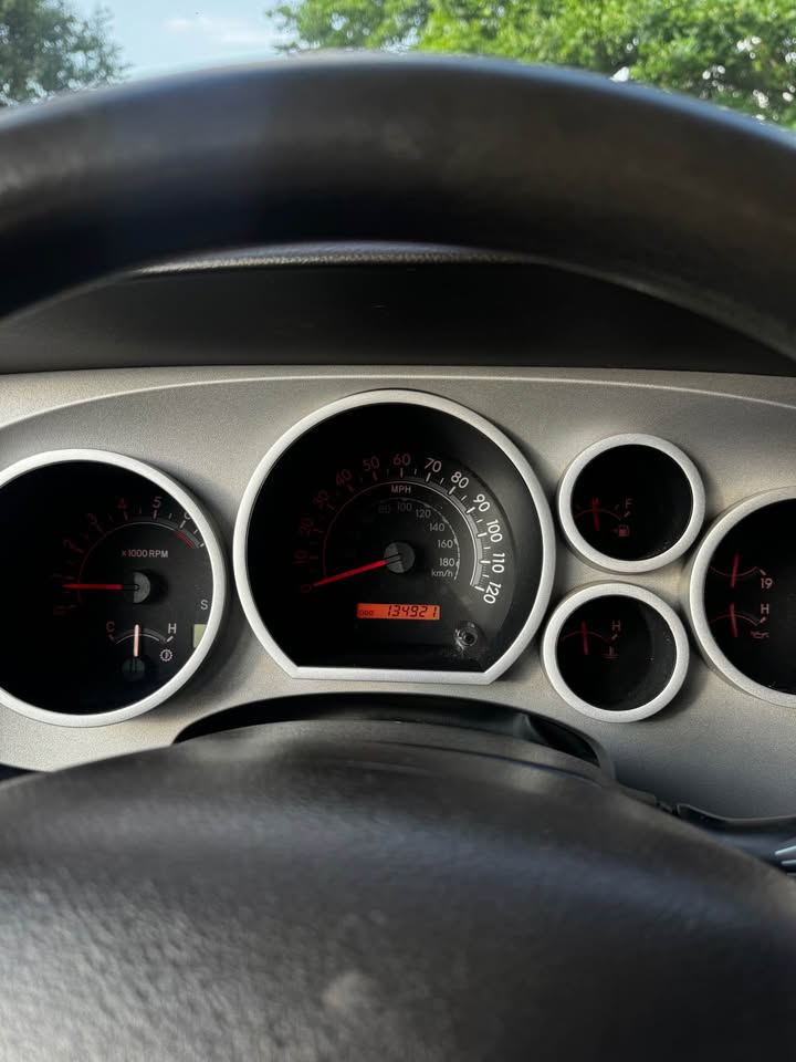 2008 Toyota Tundra SR5 4x4 photo 12