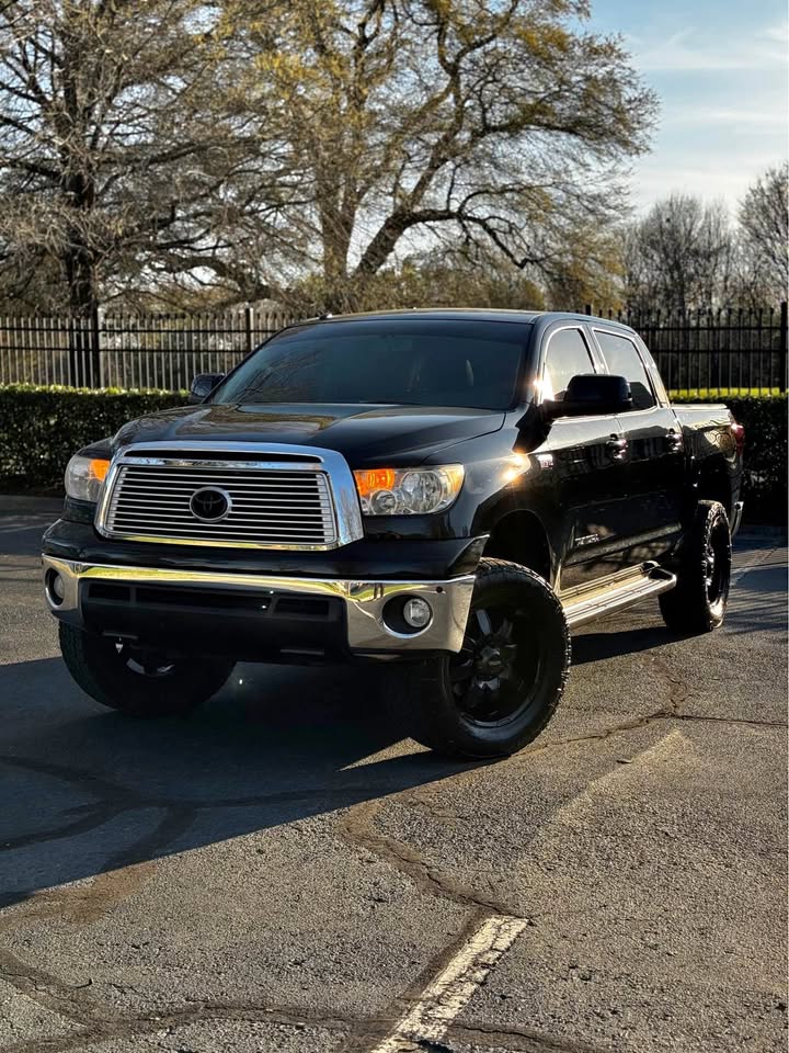 2012 Toyota Tundra Platinum CrewMax