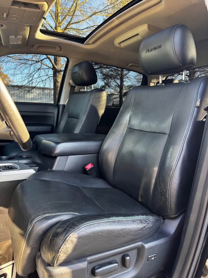 2012 Toyota Tundra Platinum CrewMax photo 10