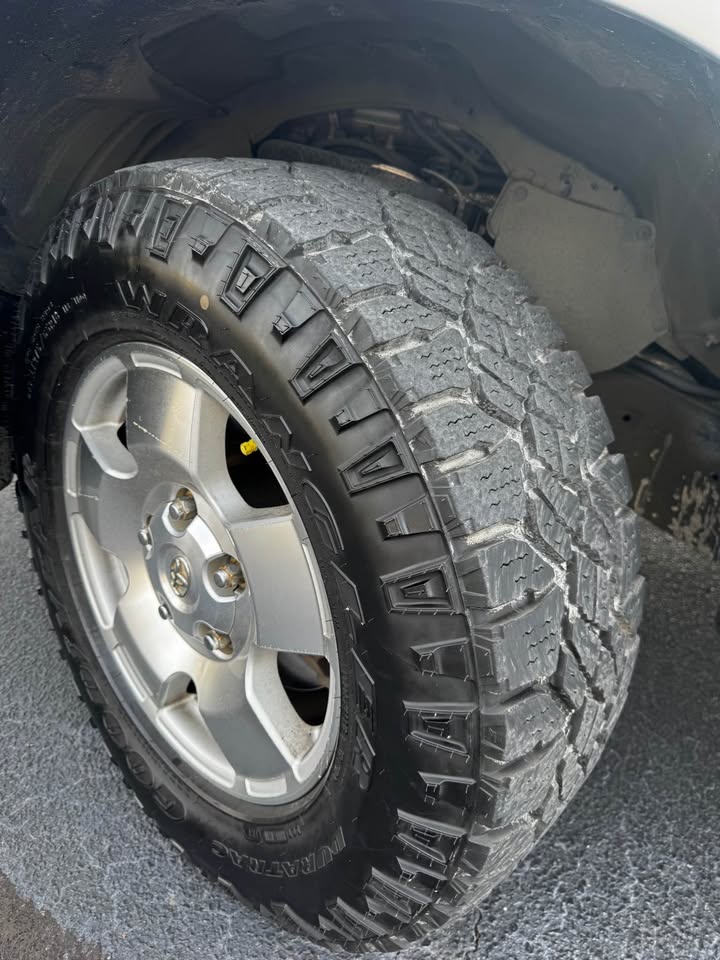 2008 Toyota Tundra Double Cab photo 18